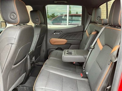 2023 GMC Canyon AT4