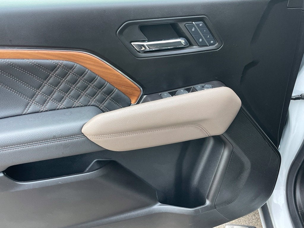 2024 GMC Canyon Denali