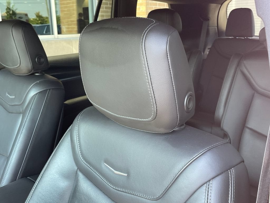 2022 Cadillac XT6 Sport