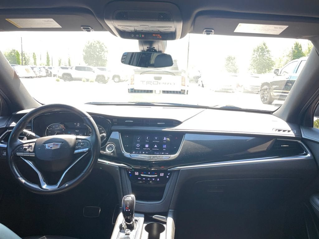 2022 Cadillac XT6 Sport