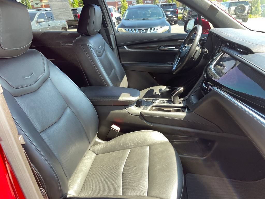 2022 Cadillac XT6 Sport