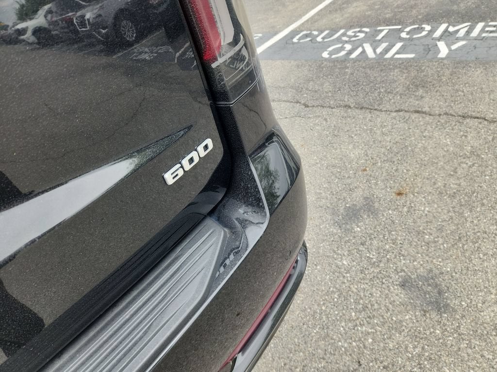 2023 Cadillac Escalade 4WD Sport