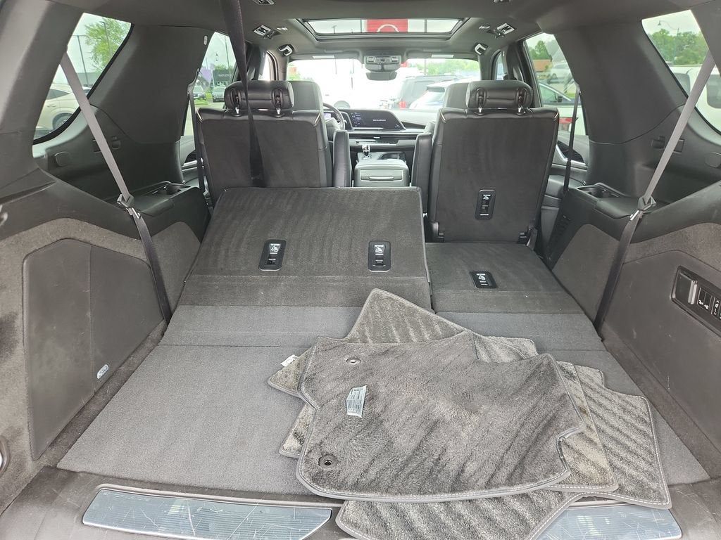 2023 Cadillac Escalade 4WD Sport