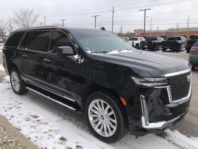 2022 Cadillac Escalade ESV Luxury