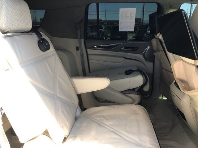 2024 Cadillac Escalade ESV Sport Platinum