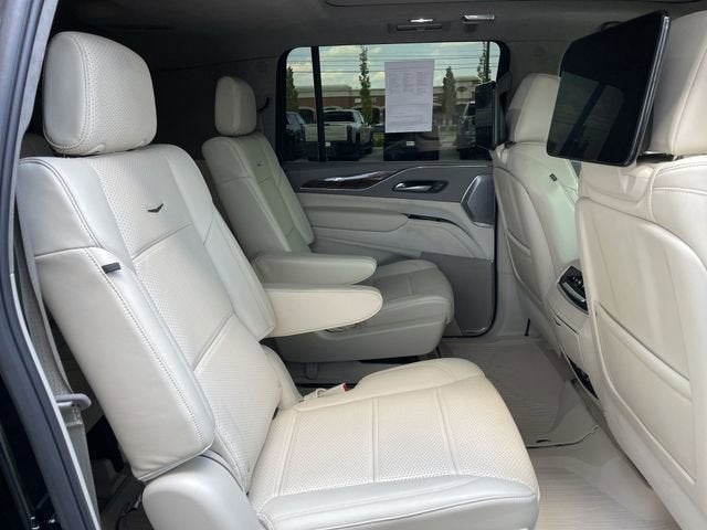 2024 Cadillac Escalade ESV Sport Platinum