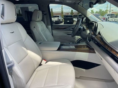2024 Cadillac Escalade ESV Sport Platinum