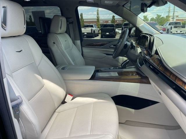 2024 Cadillac Escalade ESV Sport Platinum