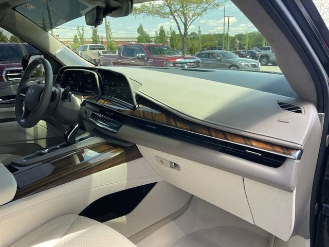 2024 Cadillac Escalade ESV Sport Platinum