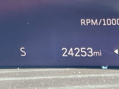 2025 Cadillac Escalade ESV Sport