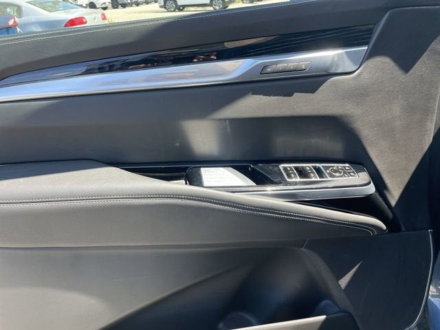 2025 Cadillac Escalade ESV Sport