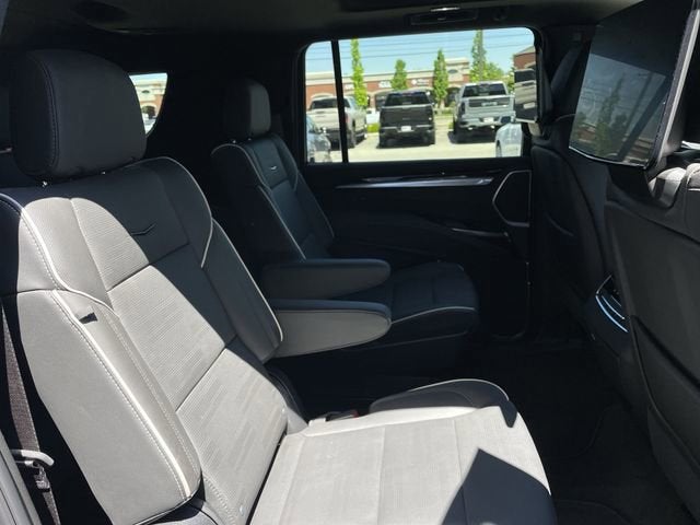 2025 Cadillac Escalade ESV Sport