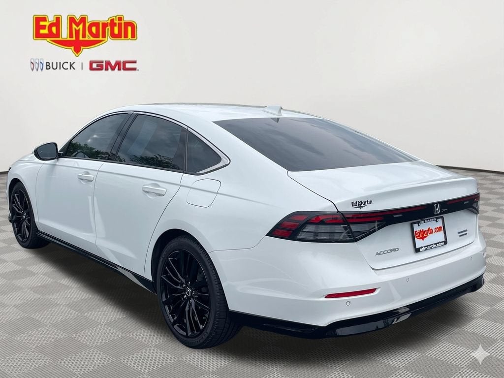 2023 Honda Accord Hybrid Touring