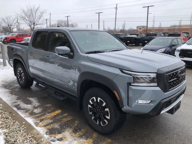 2024 Nissan Frontier Crew Cab PRO-4X 4x4