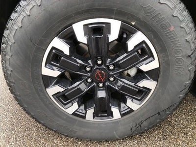 2024 Nissan Frontier Crew Cab PRO-4X 4x4