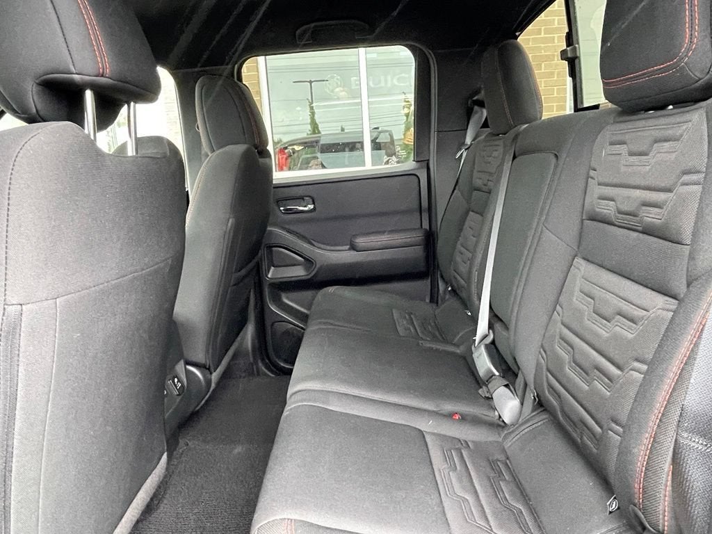 2023 Nissan Frontier Crew Cab PRO-4X 4x4