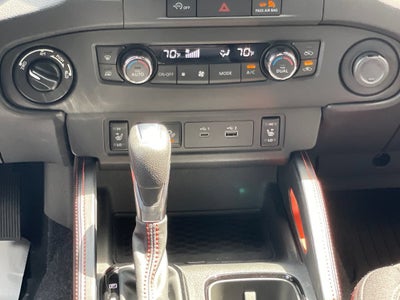 2023 Nissan Frontier Crew Cab PRO-4X 4x4