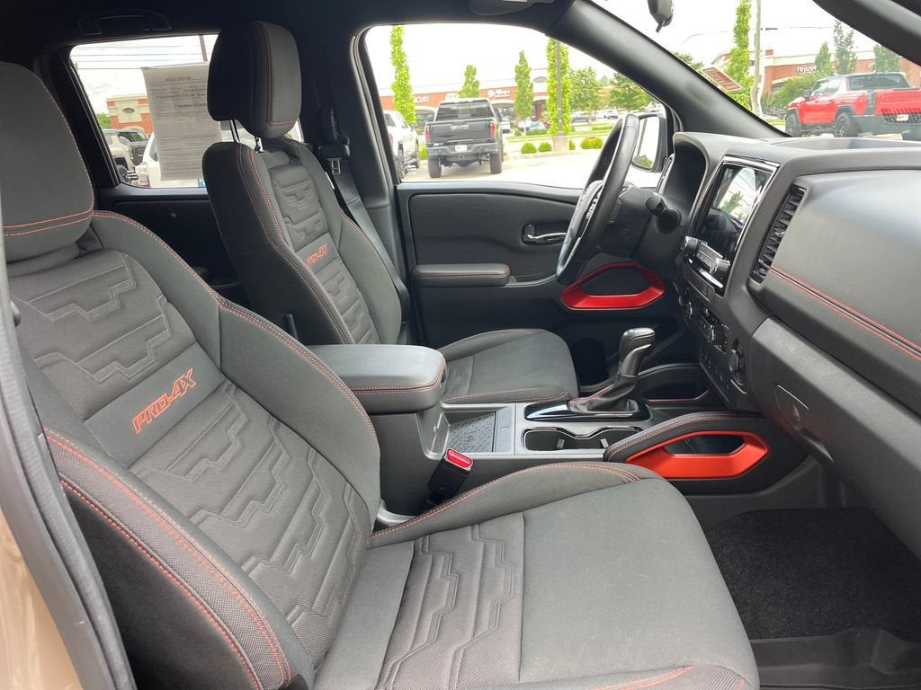 2023 Nissan Frontier Crew Cab PRO-4X 4x4