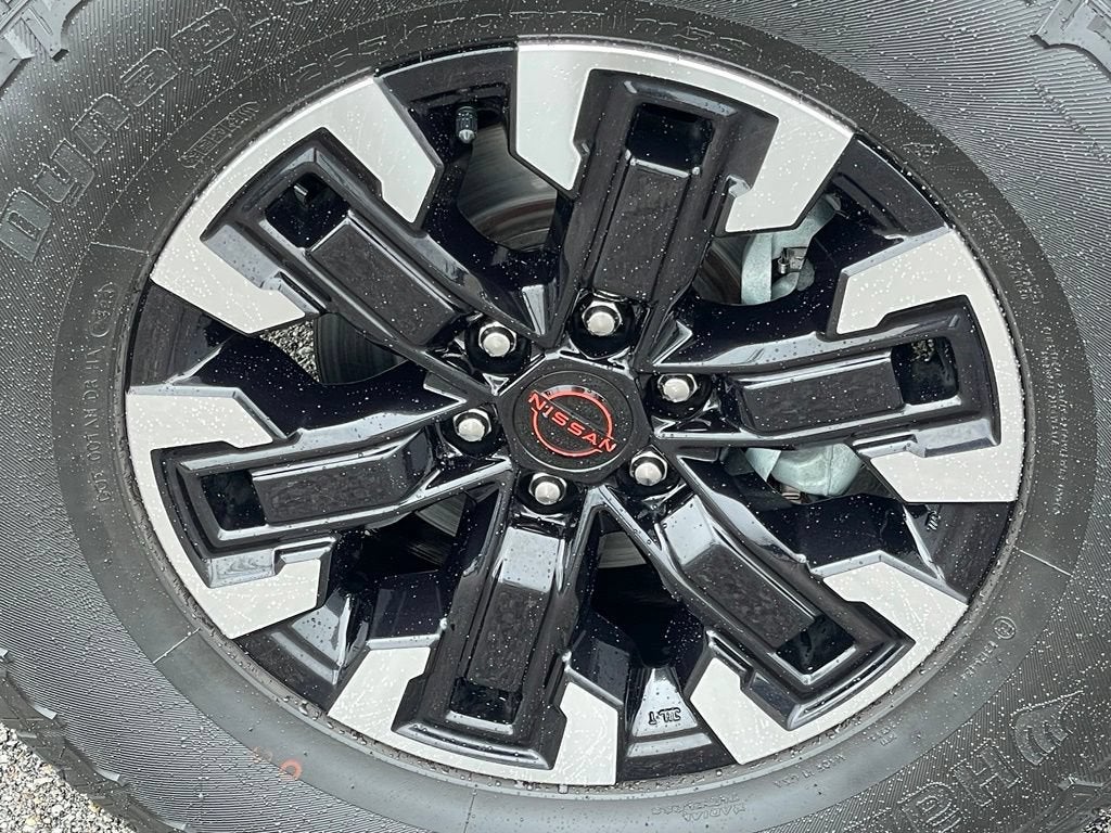 2023 Nissan Frontier Crew Cab PRO-4X 4x4
