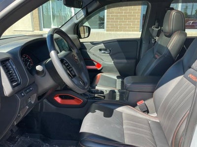 2024 Nissan Frontier Crew Cab PRO-4X 4x4