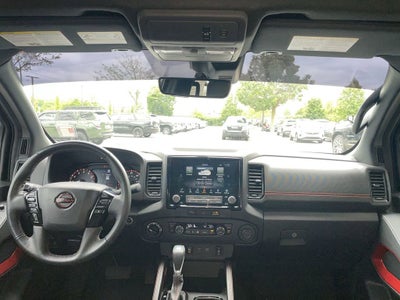 2024 Nissan Frontier Crew Cab PRO-4X 4x4