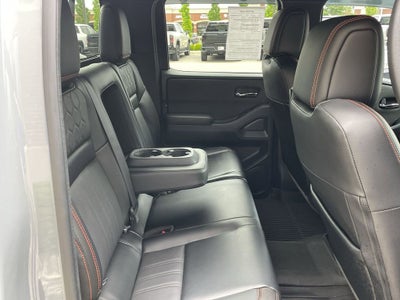 2024 Nissan Frontier Crew Cab PRO-4X 4x4