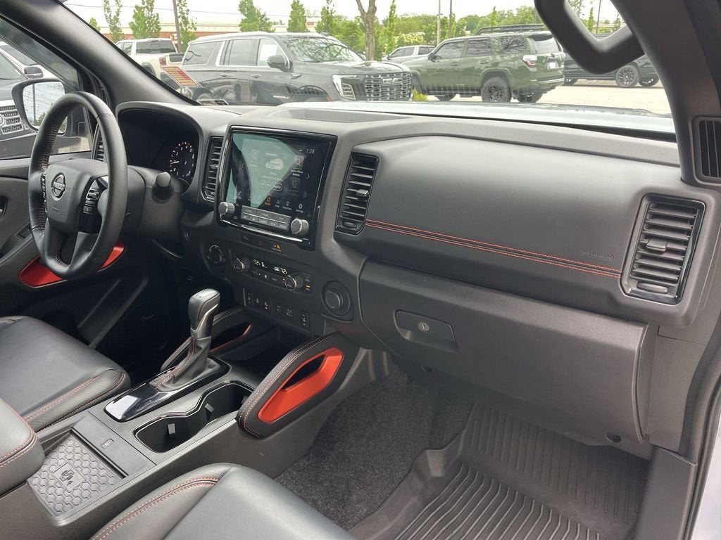 2024 Nissan Frontier Crew Cab PRO-4X 4x4