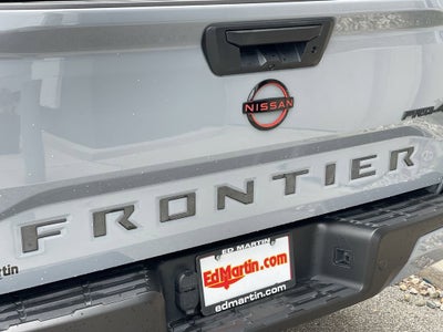 2024 Nissan Frontier Crew Cab PRO-4X 4x4