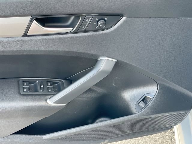 2020 Volkswagen Passat 2.0T SE