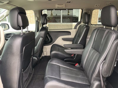 2014 Chrysler Town & Country Touring-L