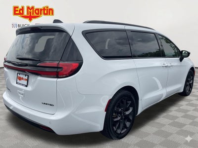 2025 Chrysler Pacifica Limited