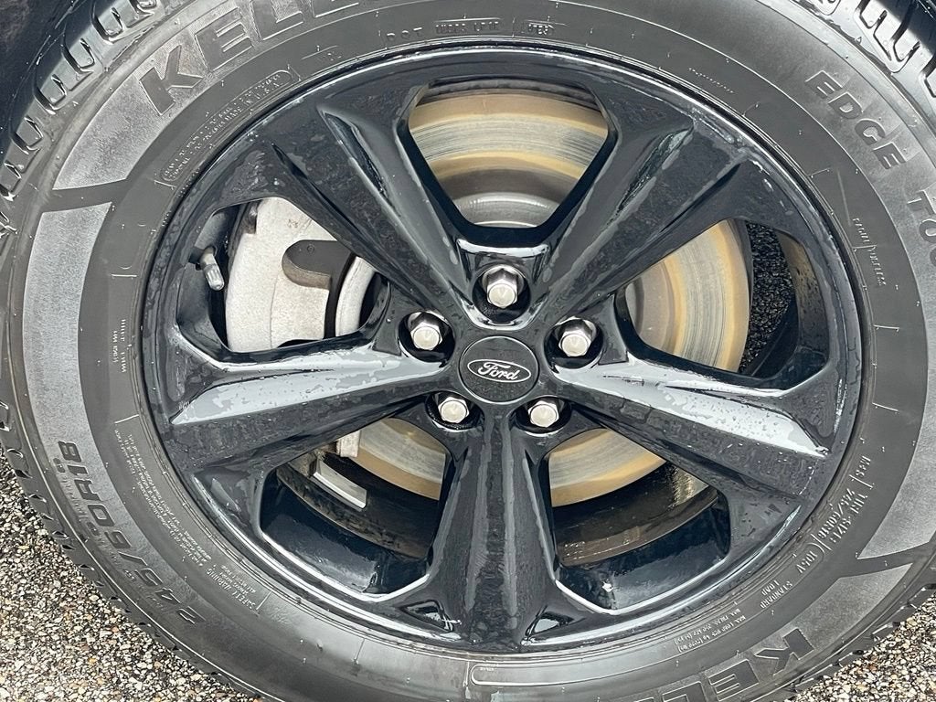 2024 Ford Edge SE