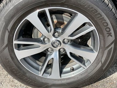 2016 Toyota RAV4 XLE