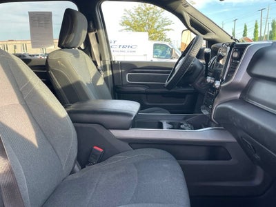 2019 RAM 2500 Big Horn Crew Cab 4x4 6'4" Box