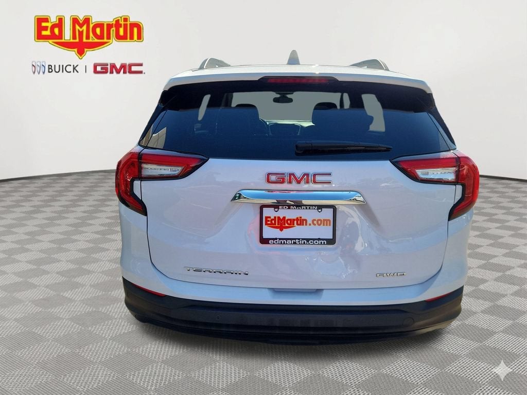 2023 GMC Terrain SLE