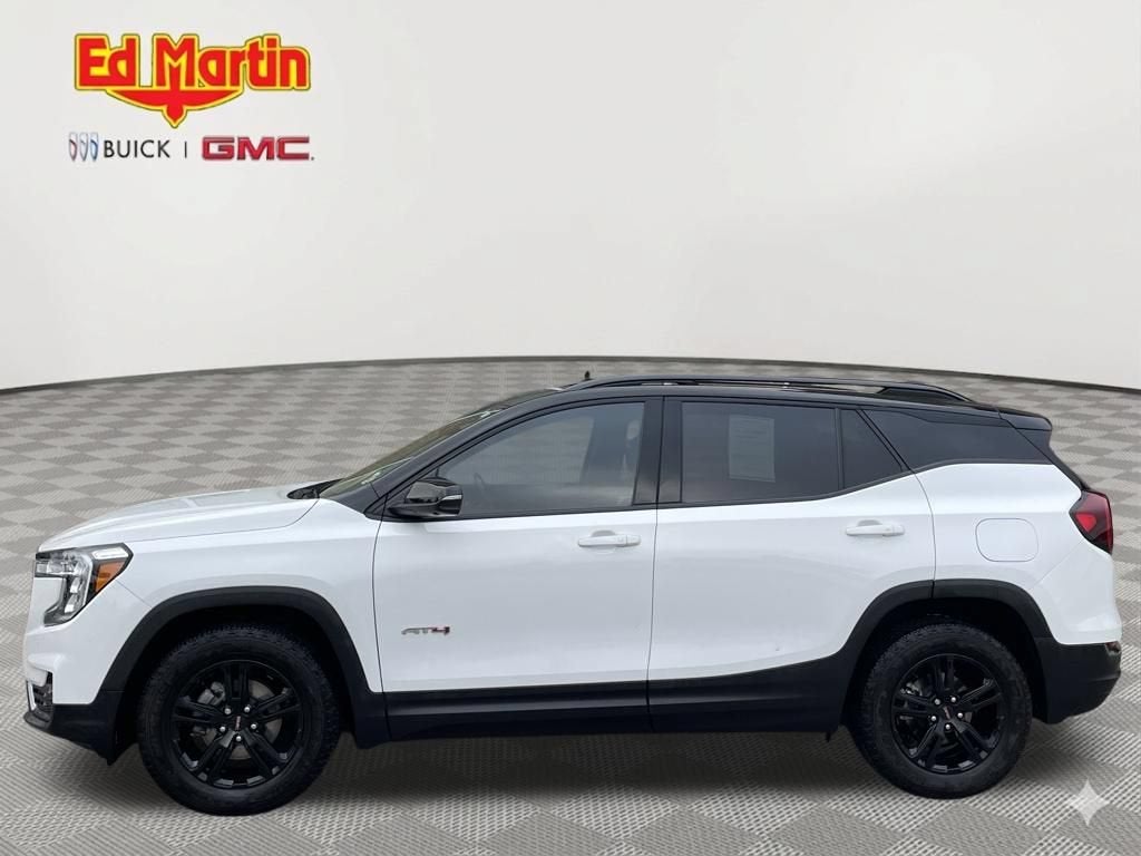 2023 GMC Terrain AT4