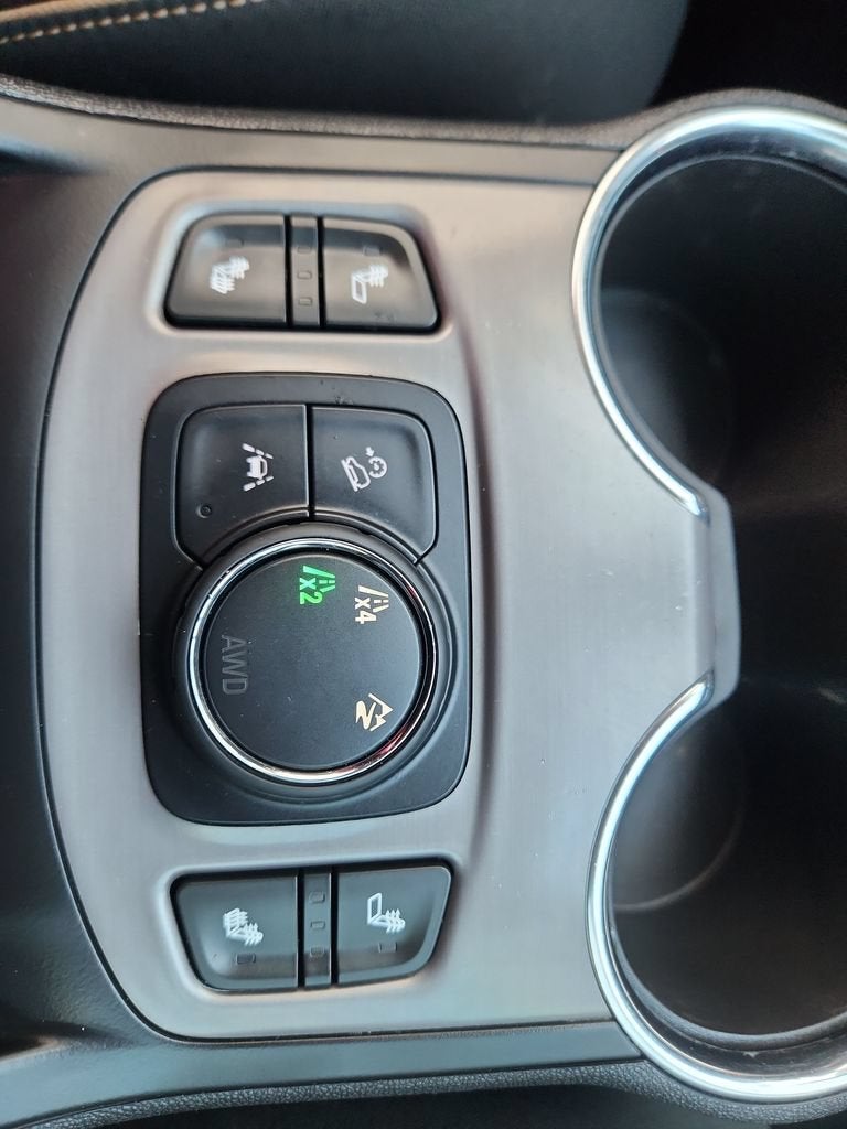 2023 GMC Terrain AT4