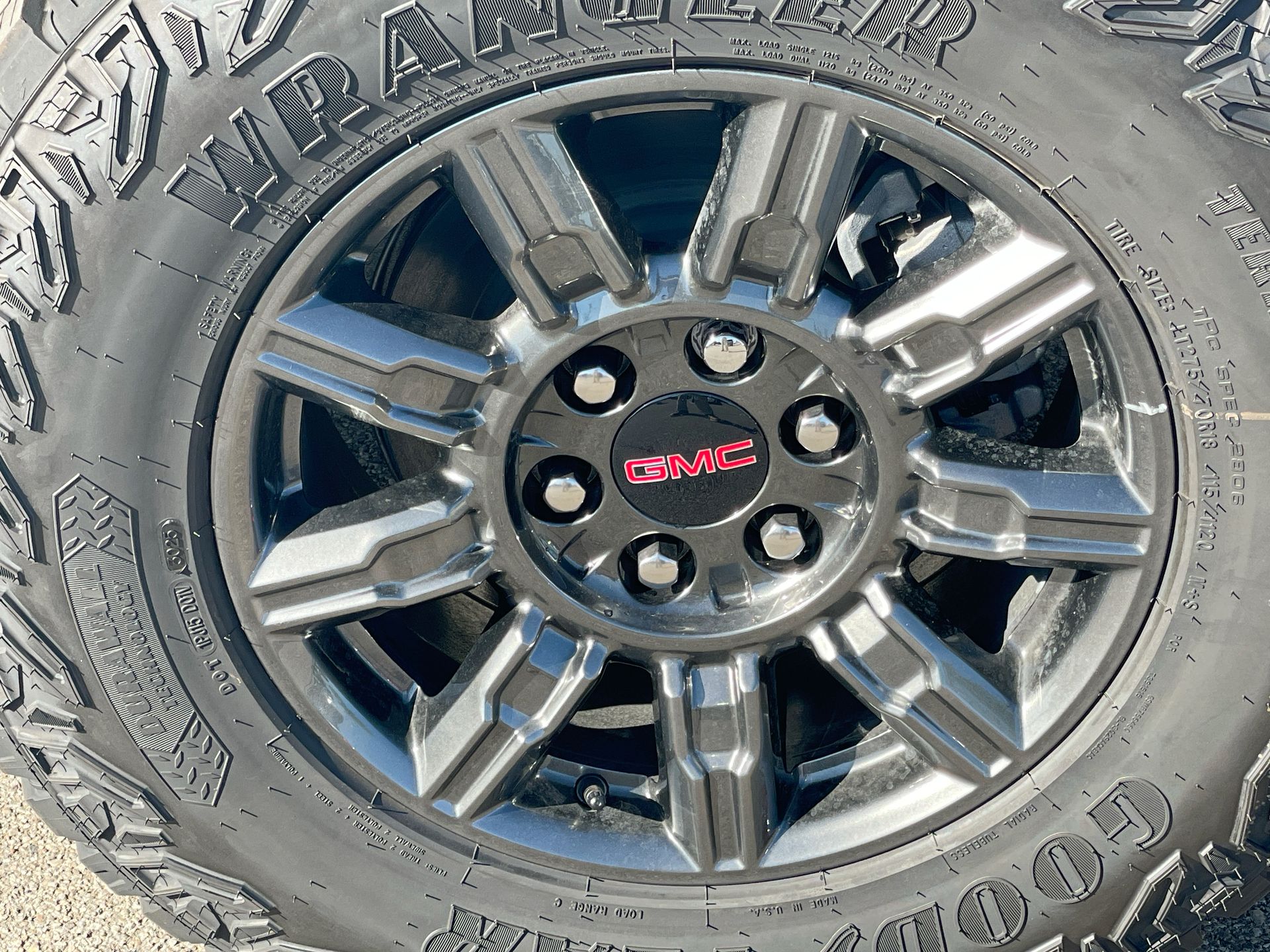 2026 GMC Sierra 1500 AT4X