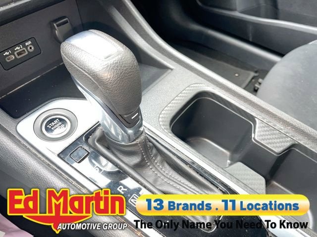 2022 Nissan Sentra SV Xtronic CVT