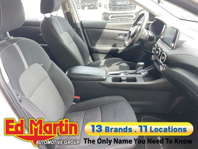 2022 Nissan Sentra SV Xtronic CVT