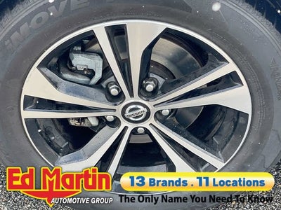 2022 Nissan Sentra SV Xtronic CVT