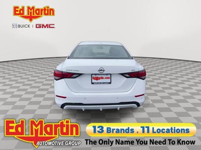 2022 Nissan Sentra SV Xtronic CVT