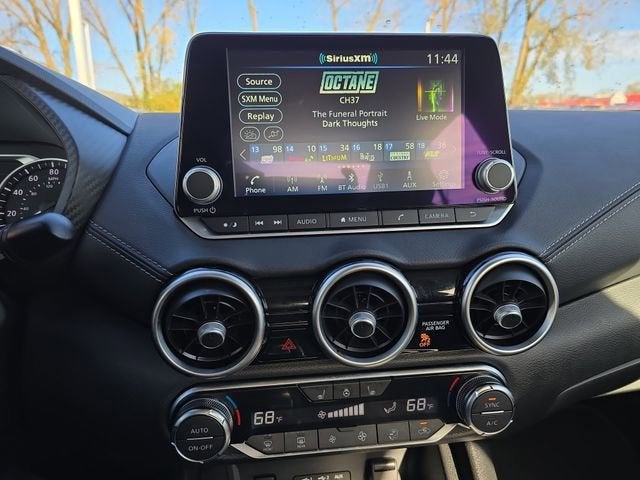 2024 Nissan Sentra SV Xtronic CVT