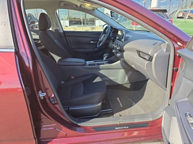 2024 Nissan Sentra SV Xtronic CVT