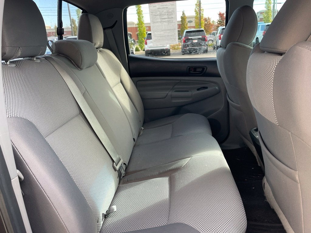 2015 Toyota Tacoma DBL CB 4WD V6 SR