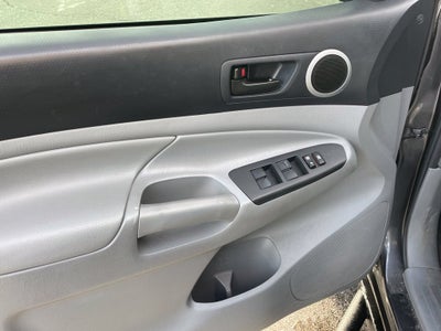 2015 Toyota Tacoma DBL CB 4WD V6 SR