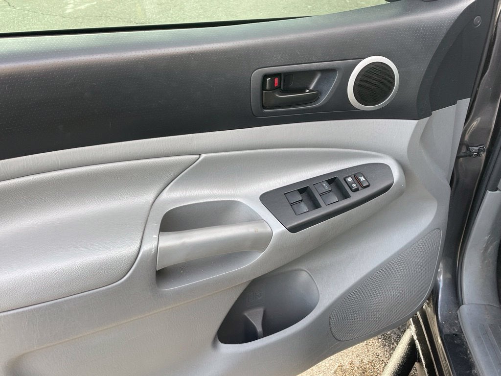 2015 Toyota Tacoma DBL CB 4WD V6 SR