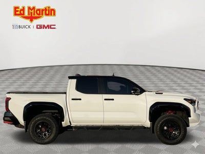 2024 Toyota Tacoma Hybrid TRD Pro 4WD