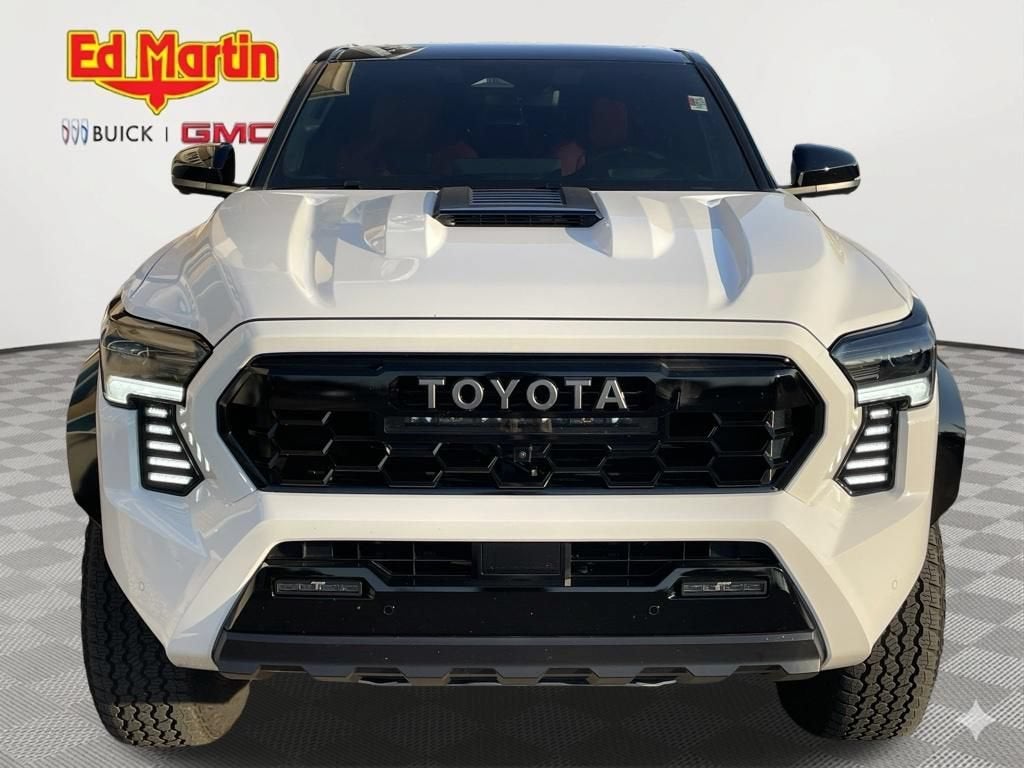 2024 Toyota Tacoma Hybrid TRD Pro 4WD