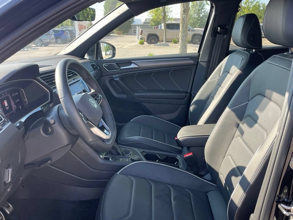 2024 Volkswagen Tiguan 2.0T SEL R-Line